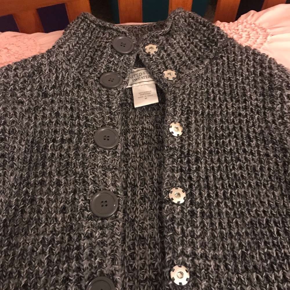 Sweater - Picture 3 of 5
